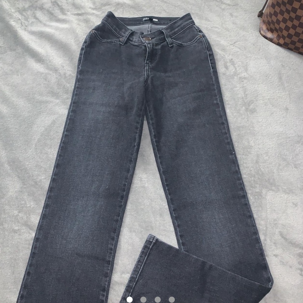 Never worn!! FASHIONNOVA BLACK V CUT STRAIGHT LEG JEANS